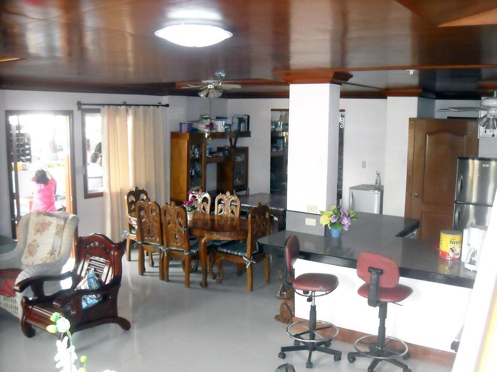 Cebu Guest Inn Exterior photo